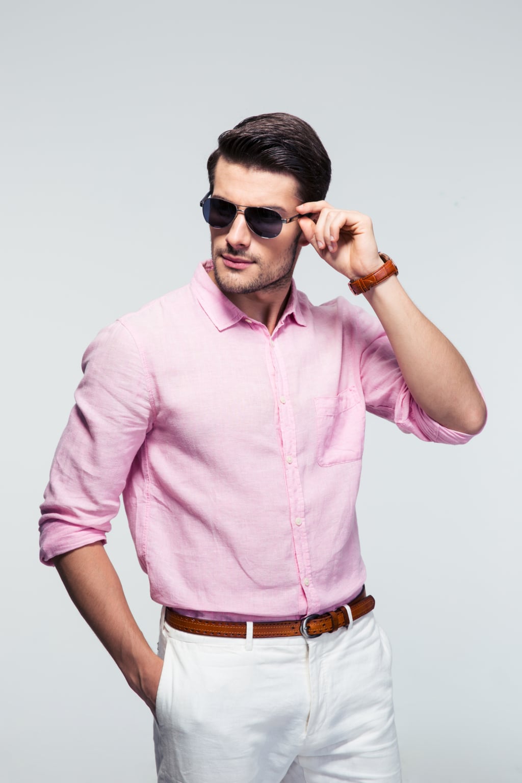 Camisa manga 3/4 botones del. Cuello camisero corte recto ejecutivo, casual